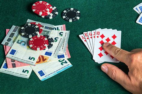 argent reel|Jouer au poker avec l'argent réel .